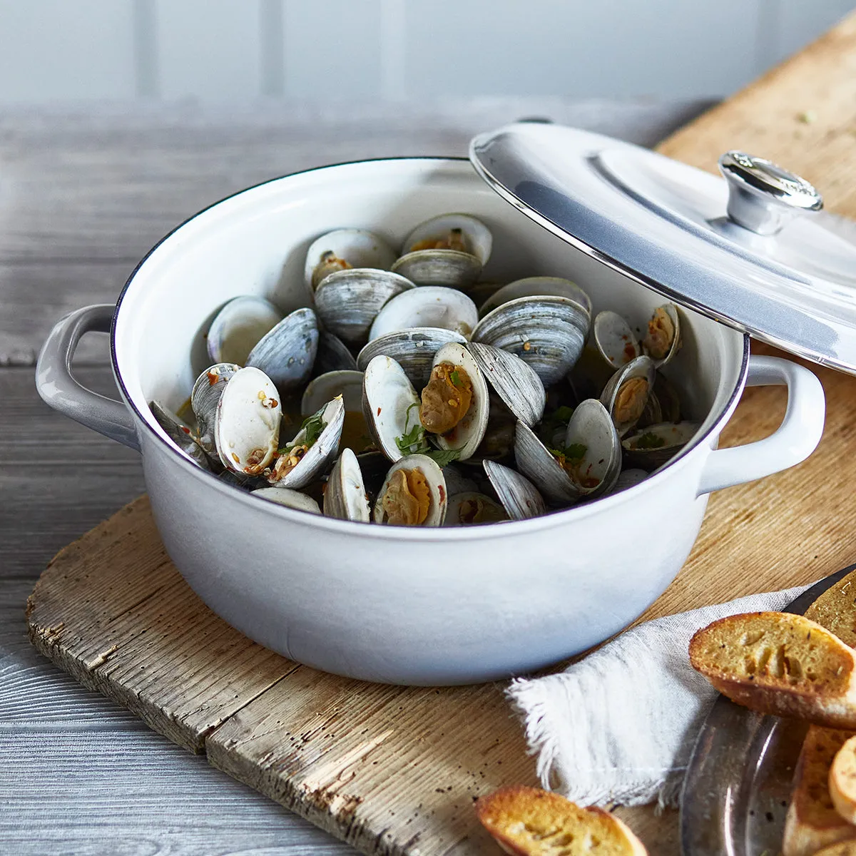 Merten & Storck Enameled Iron 1873 Dutch Oven, 5.3-Quart | Cloud Gray